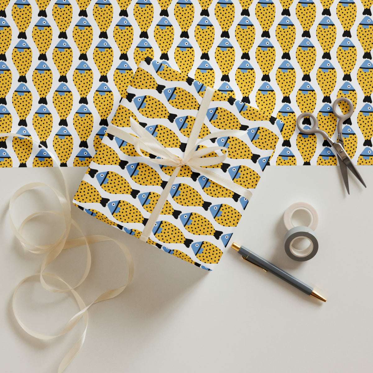 Fishy Wrapping paper sheets